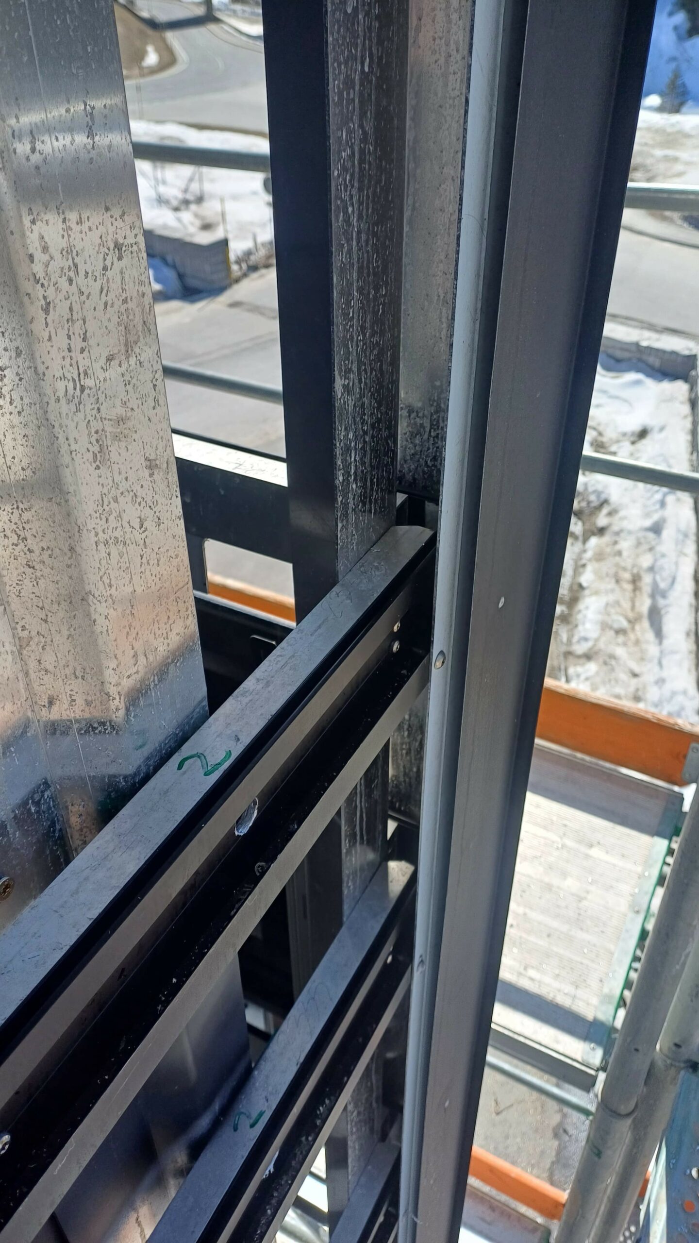 facciate fotovoltaiche ticino pannelli solari